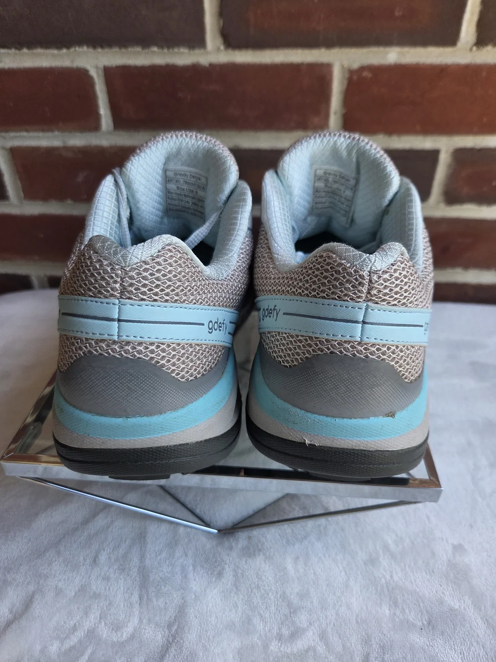 Gravity Defyer GDEFY VersoShock Walking Shoes Gray Blue Women's US 9
